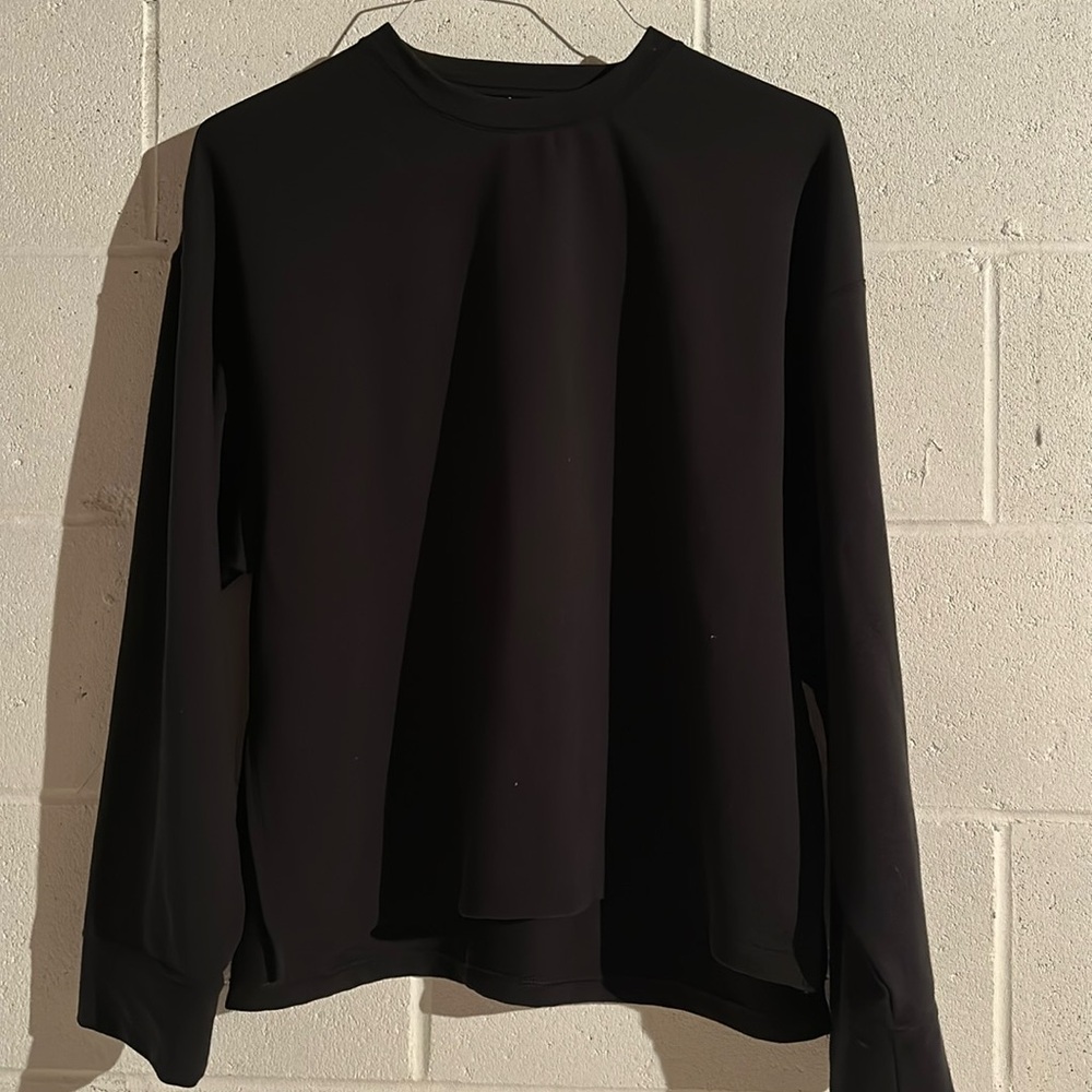Nike yoga Dyi-Fit black sweatshirt size medium